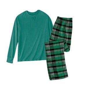 NWT~Pajama Set with Plaid Flannel Pants and Knit Shirt~ Size: Medium
